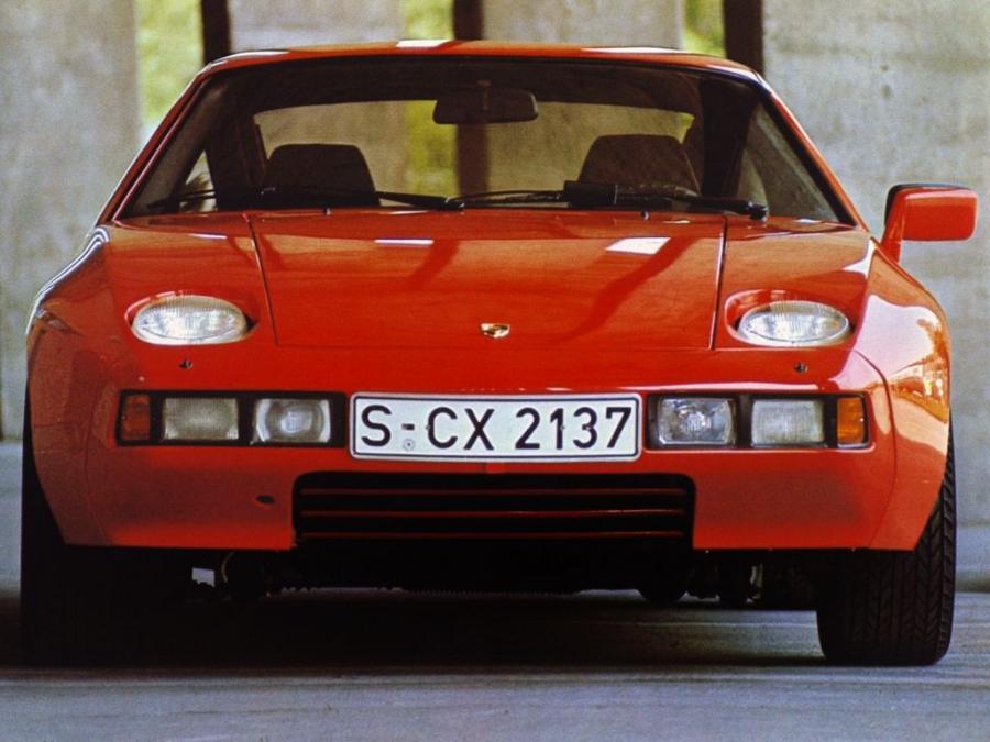  Porsche 928 1977 года  (WW) (фото 11 из 17)